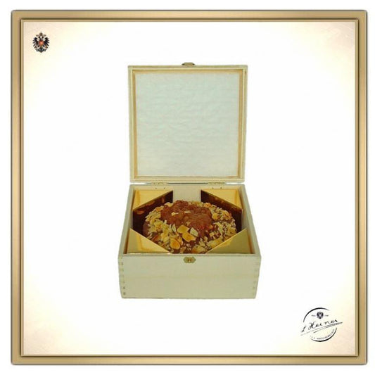 Mandel-Orange-Torte 150g im attraktiven Holzkistchen